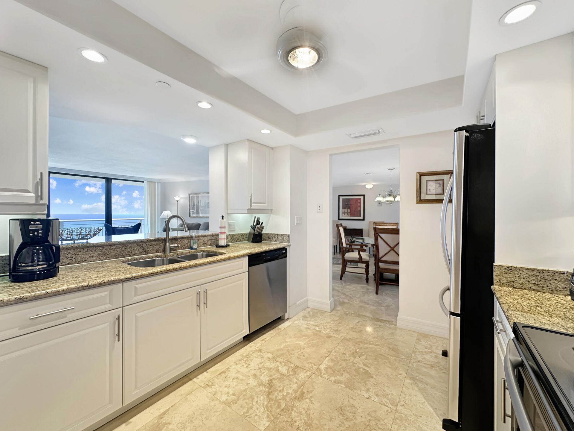 3000 N Ocean Drive, Unit 40e, Riviera Beach, FL 33404 Photo