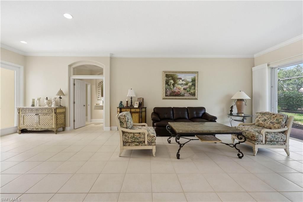 9227 Troon Lakes Dr, Naples, FL 34109 Photo