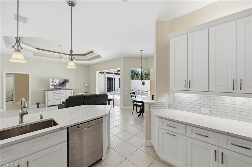 9227 Troon Lakes Dr, Naples, FL 34109 Photo