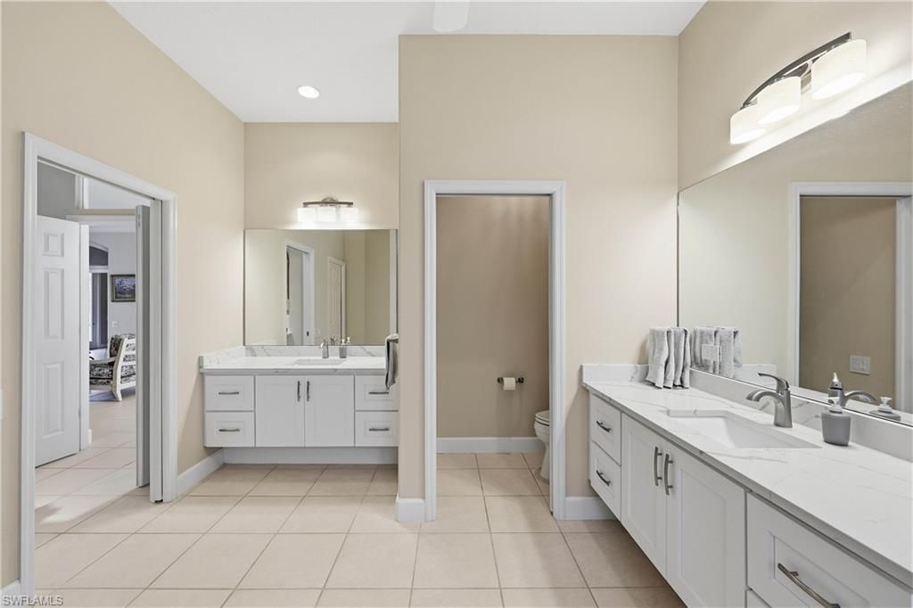 9227 Troon Lakes Dr, Naples, FL 34109 Photo