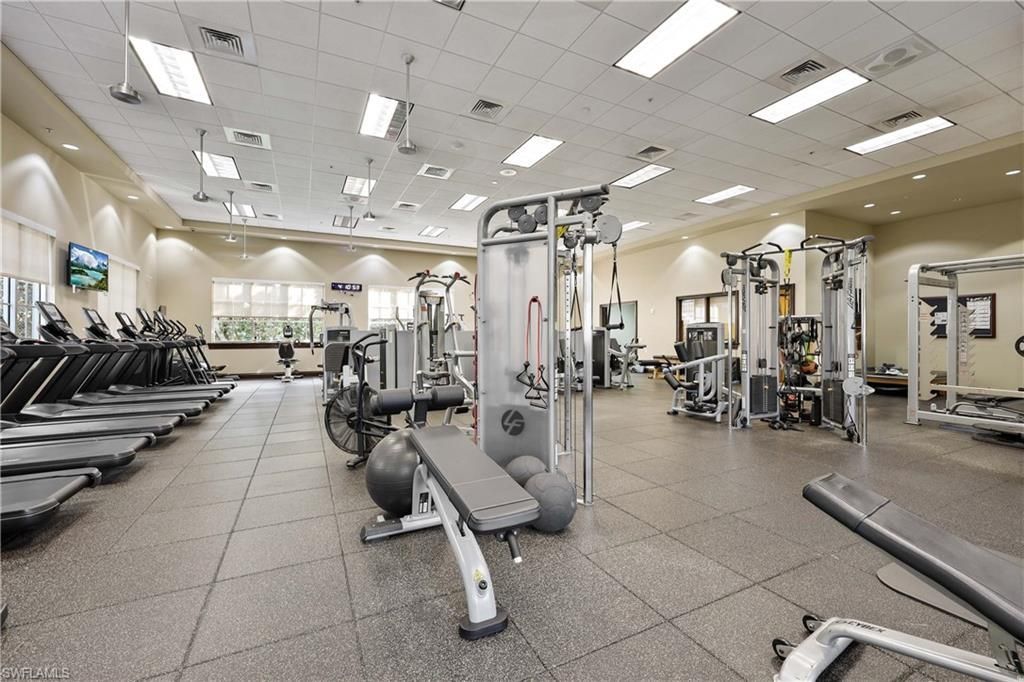 9227 Troon Lakes Dr, Naples, FL 34109 Photo