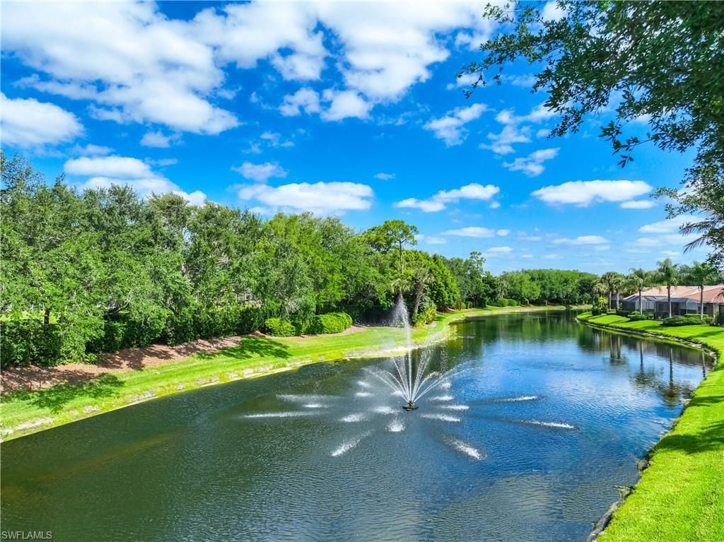 9227 Troon Lakes Dr, Naples, FL 34109 Photo