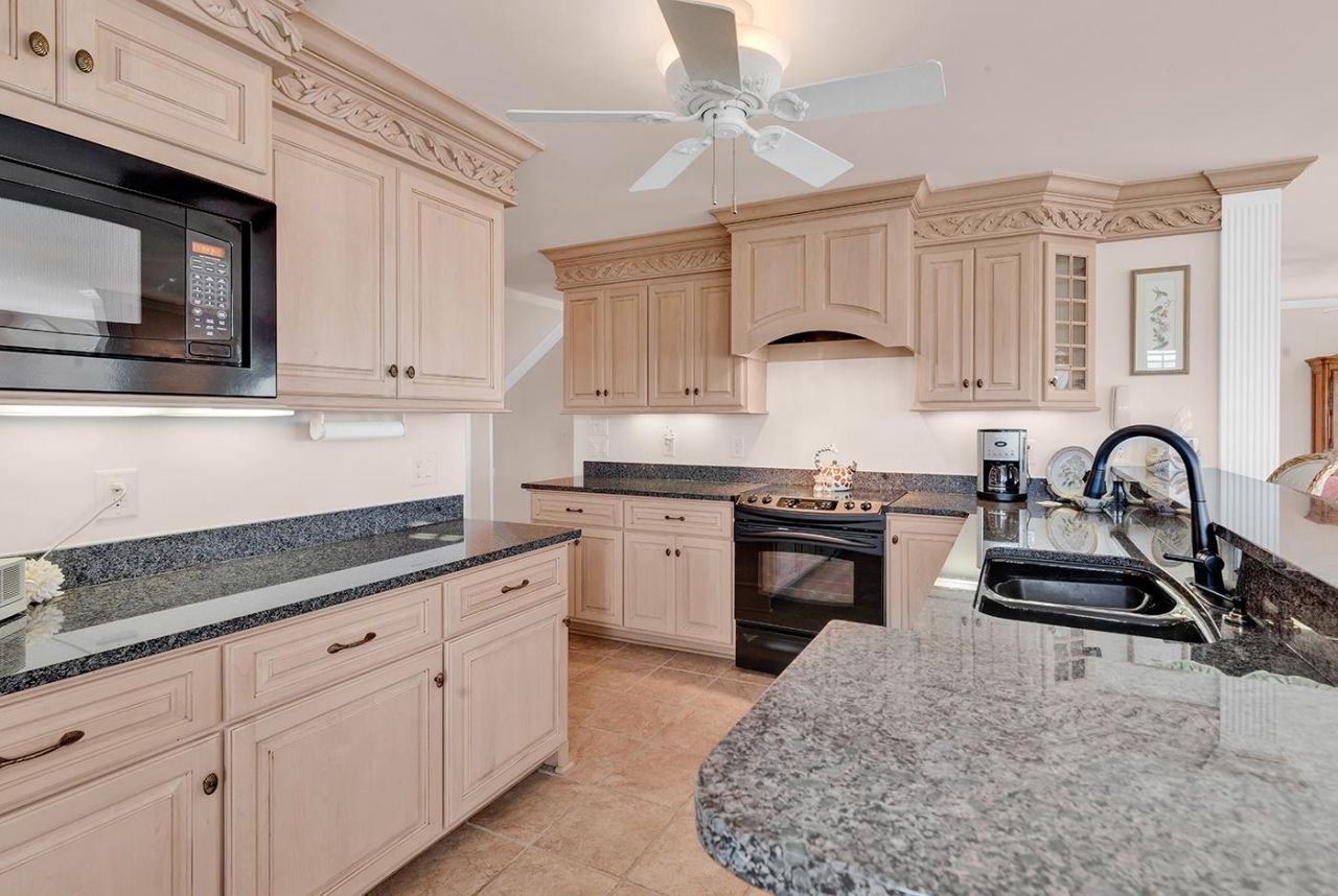 200 Breakers Reef Dr.  Photo 21