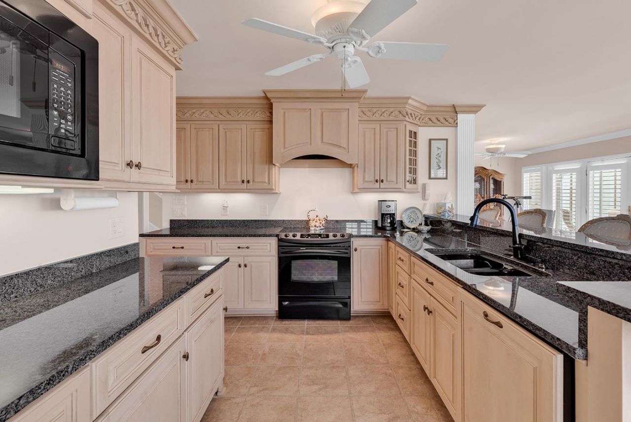 200 Breakers Reef Dr.  Photo 22