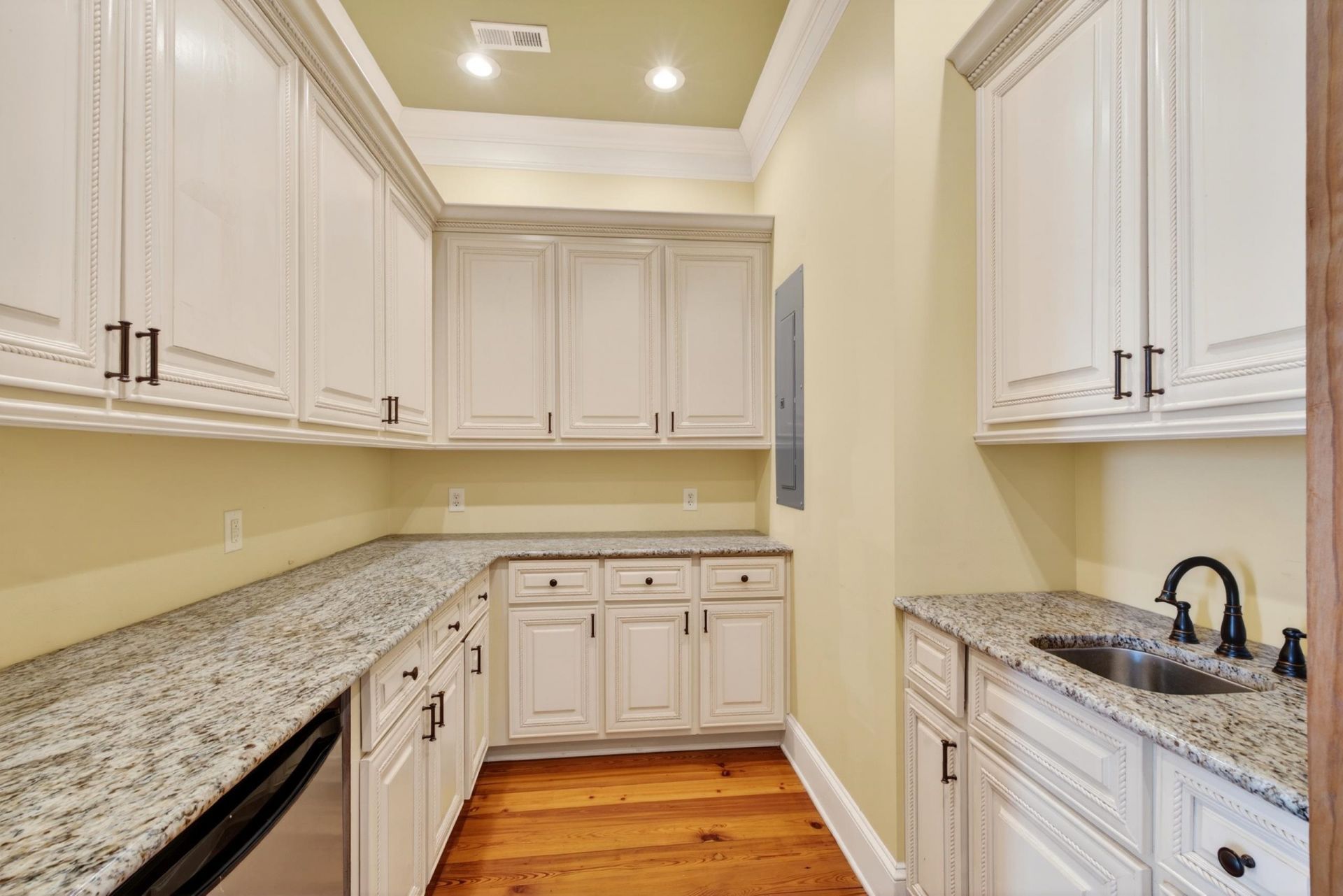 2254 S Waccamaw Dr. Photo 45