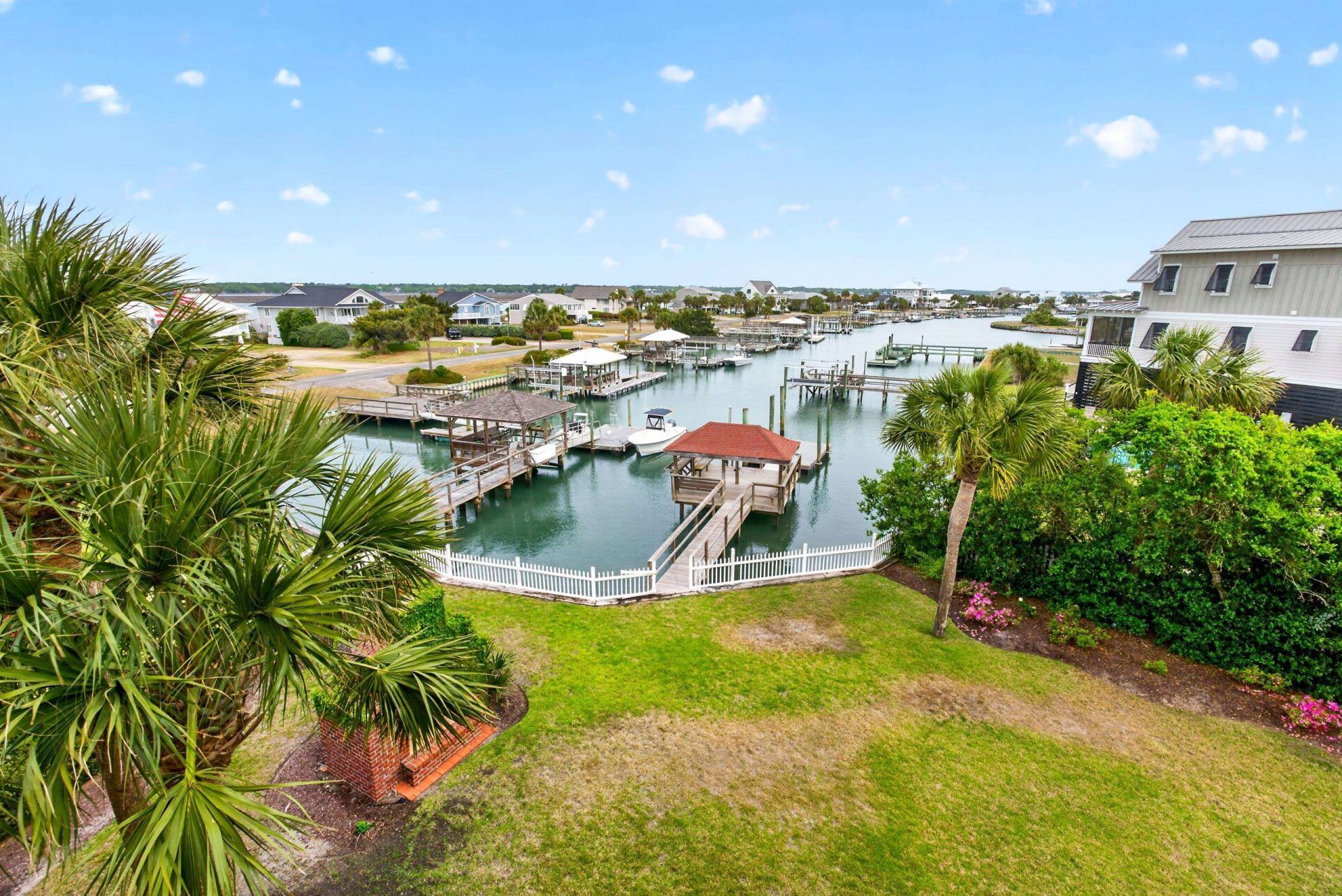 2254 S Waccamaw Dr. Photo 6