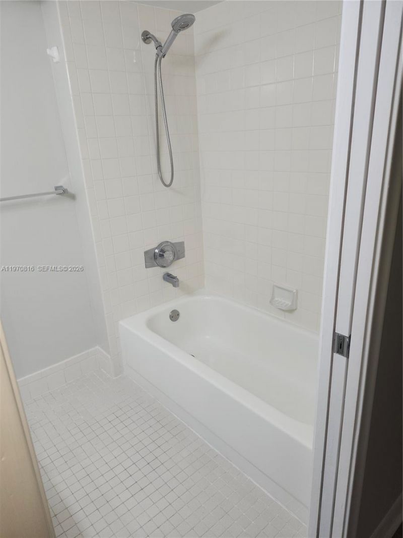 12501 SW 14th St , Unit 311R, Pembroke Pines, FL 33027 Photo