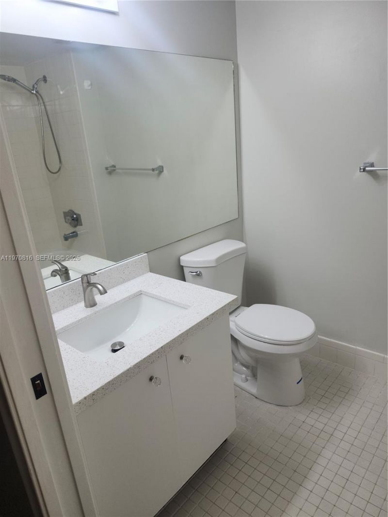 12501 SW 14th St , Unit 311R, Pembroke Pines, FL 33027 Photo