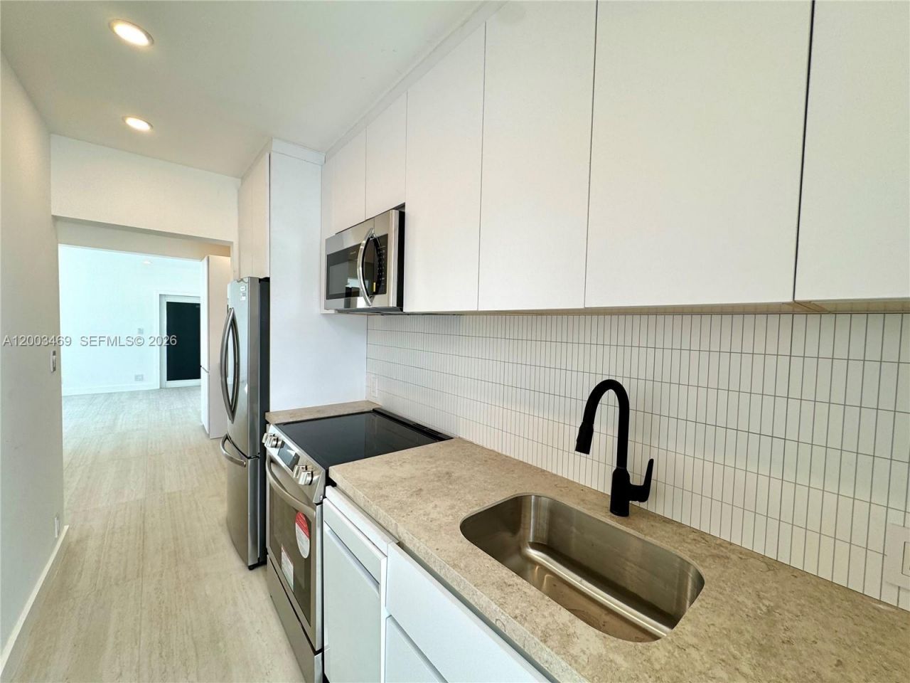 6944 Byron Ave , Unit 1, Miami Beach, FL 33141 Photo