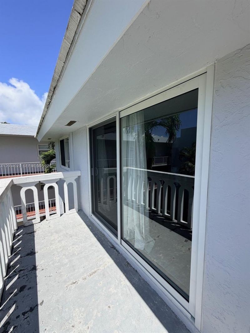 100 Edgewater Dr , Unit 312, Coral Gables, FL 33133 Photo