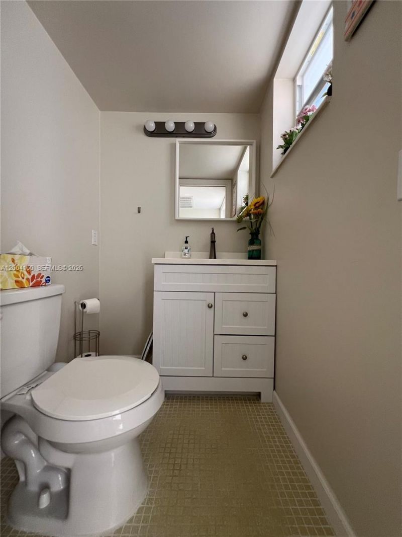 1481 S Ocean Blvd , Unit 211E, Lauderdale by the Sea, FL 33062 Photo