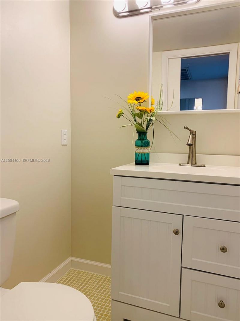 1481 S Ocean Blvd , Unit 211E, Lauderdale by the Sea, FL 33062 Photo