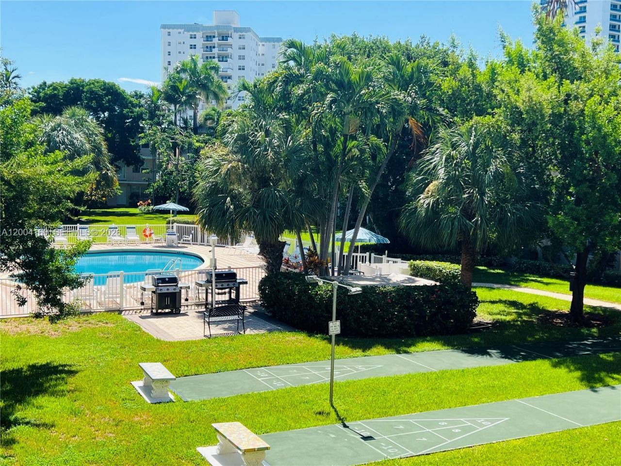 1481 S Ocean Blvd , Unit 211E, Lauderdale by the Sea, FL 33062 Photo