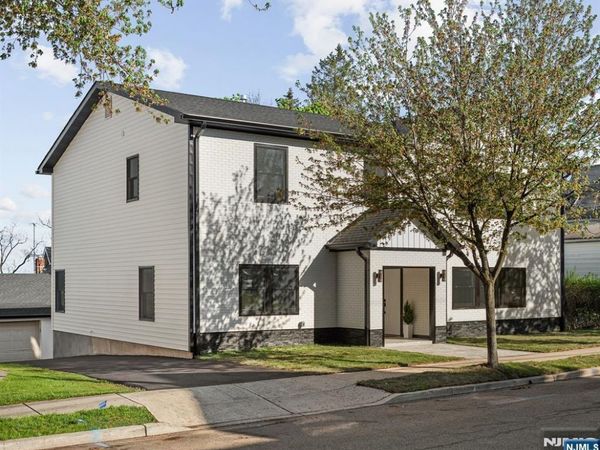 432 Jefferson Street, CARLSTADT, NJ 07072