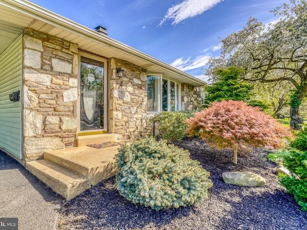 225 DIANE AVENUE , HATBORO, PA 19040