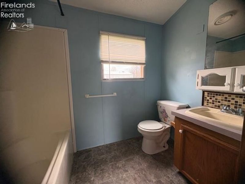 1121 Clayberg Road, Unit 65, Greenwich, OH 44837 Photo 7