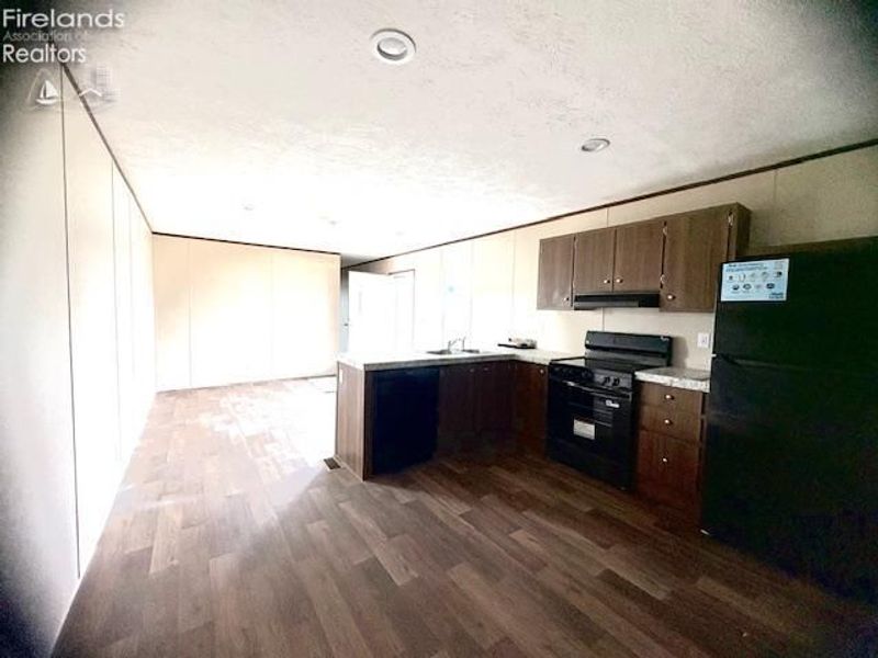 1121 Clayberg Rd, Unit 63, Greenwich, OH 44837 Photo 3