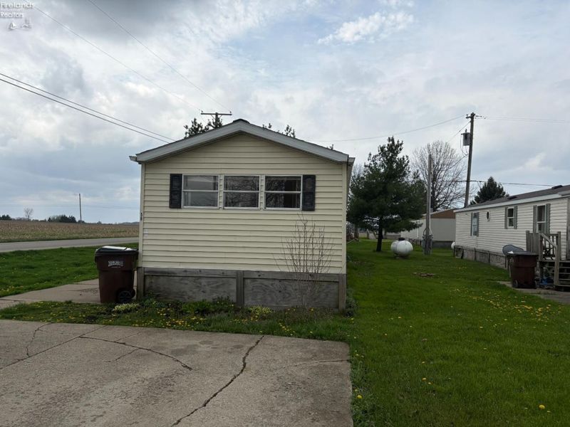 1121 Clayberg Rd, Unit 58, Greenwich, OH 44837 Photo 2