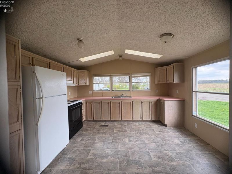 1121 Clayberg Rd, Unit 58, Greenwich, OH 44837 Photo 4