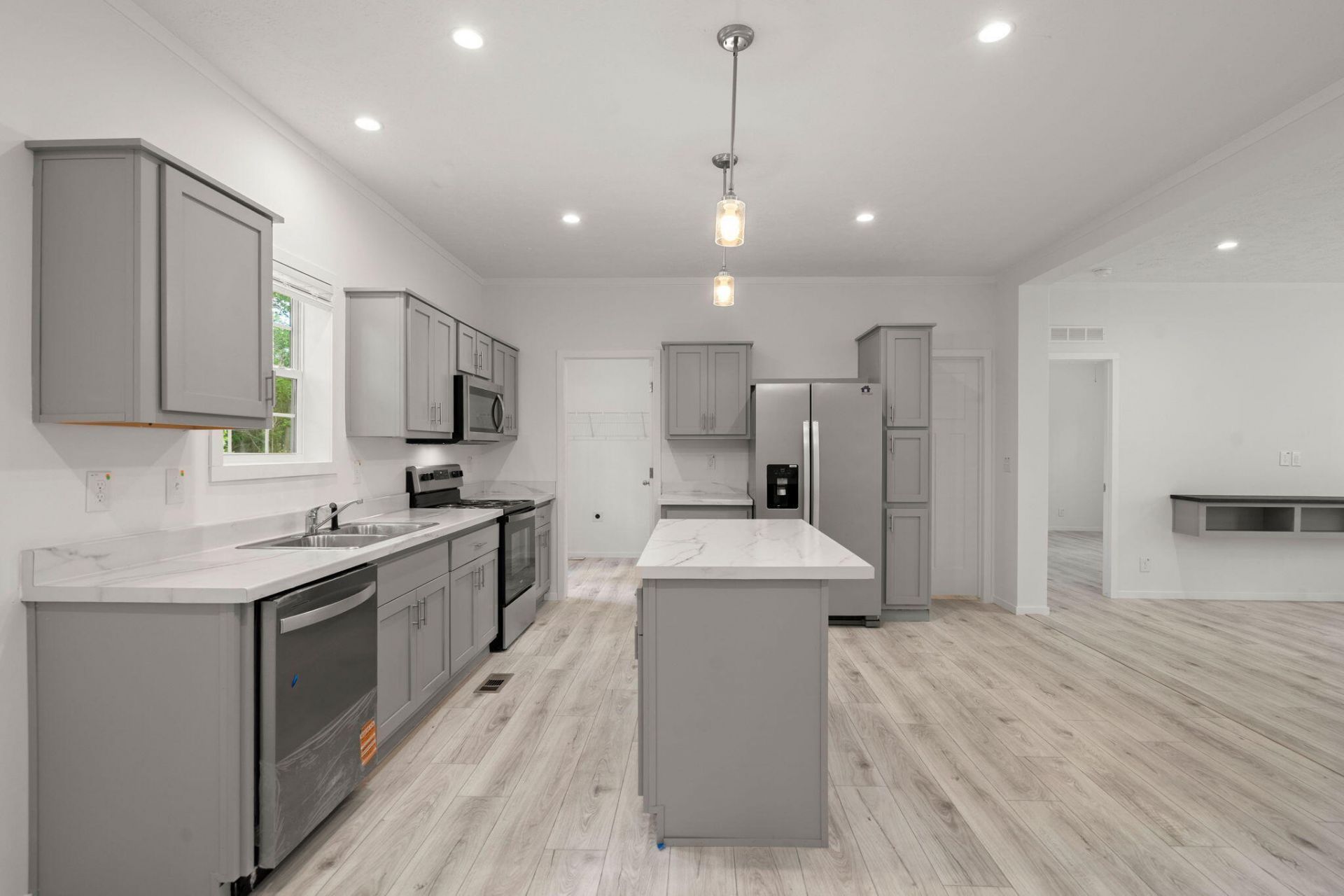 236 Gaines Circle Photo 11