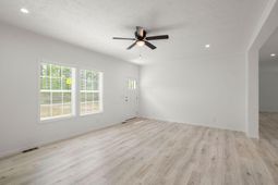 236 Gaines Circle photo 4