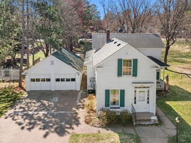 361 Plateau Street, Taylors Falls, MN 55084