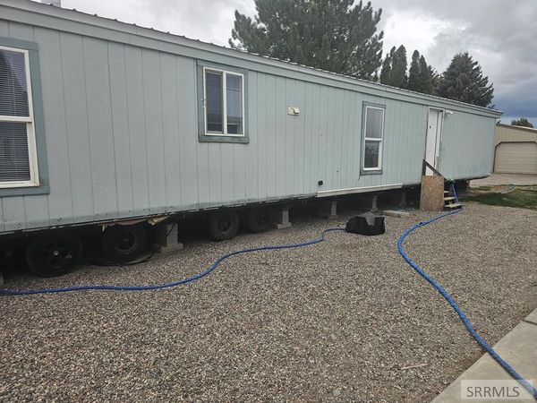 745 E 800 N, FIRTH, ID 83274