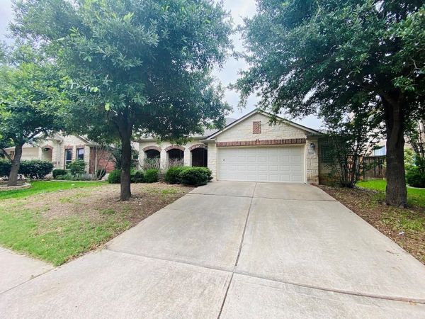 706 Centerbrook PL, Round Rock, TX 78665