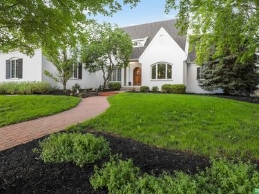 6830 Stonebrook Parkway, Lincoln, NE 68521