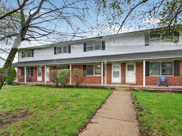 115 Colonial Parkway , Unit C, Yorkville, IL 60560