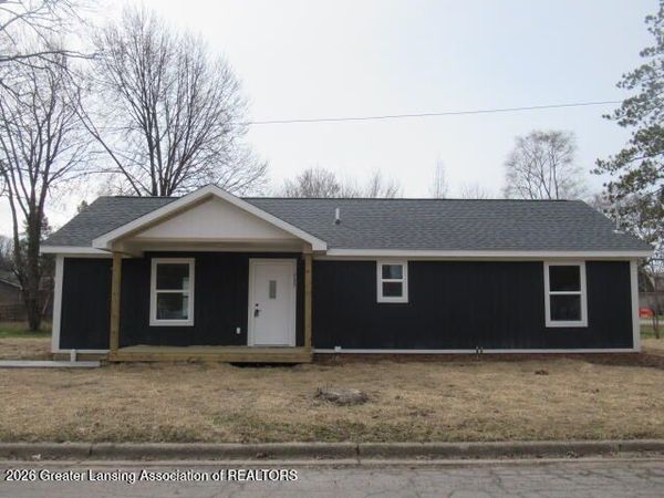 735 Grace Street, Owosso, MI 48867