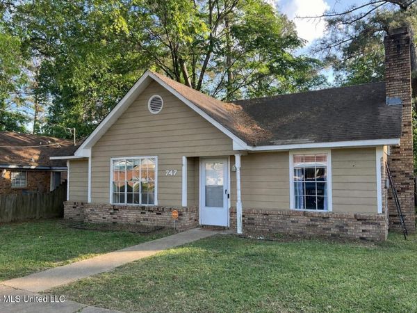 747 Clearmont Drive, Pearl, MS 39208