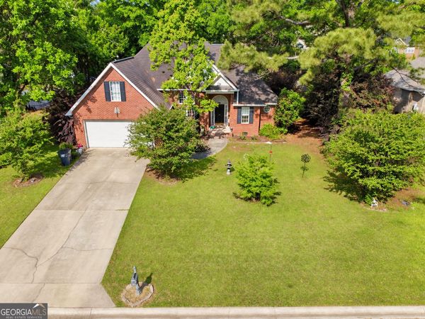 109 Quinelle Drive, Perry, GA 31069