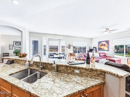 10565 Hampton Creek Drive, Reno, NV 89521 Photo