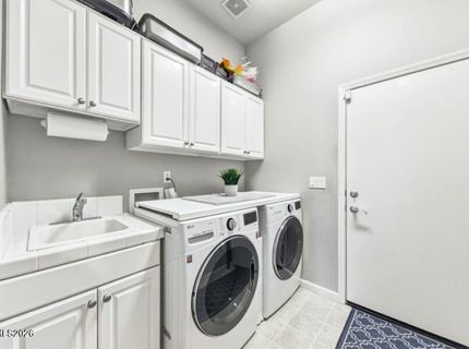 10565 Hampton Creek Drive, Reno, NV 89521 Photo