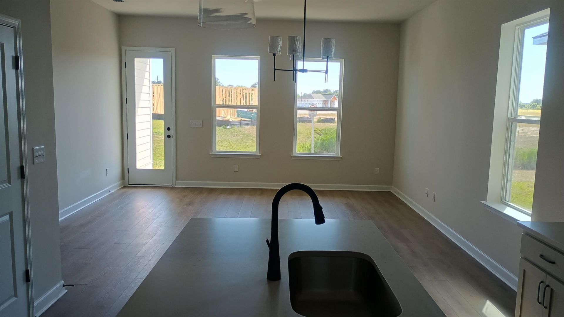 756 Ebb Tide Rd. Photo 8