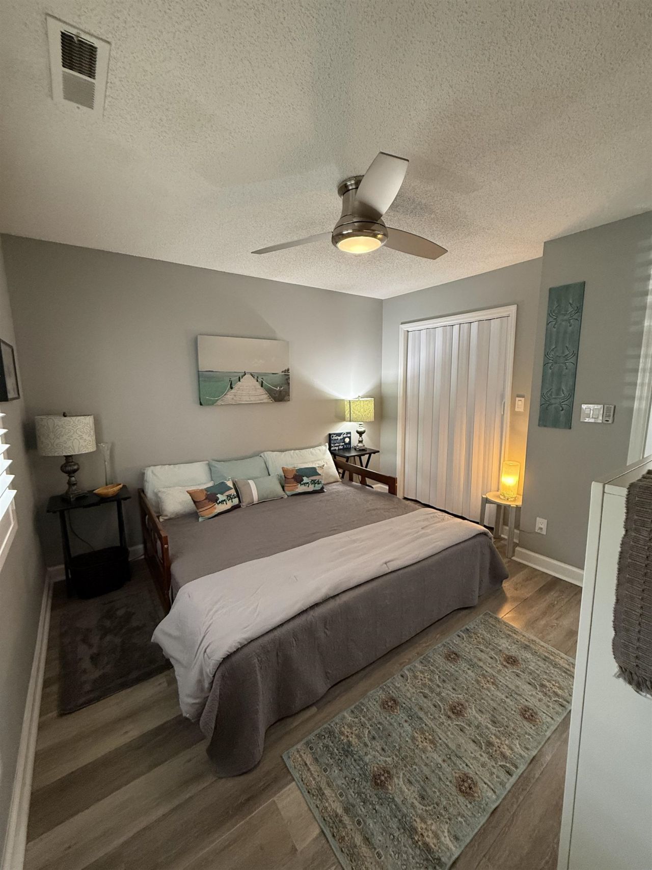 211 Landing Rd. Photo 16