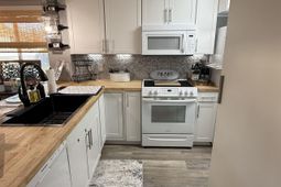 211 Landing Rd. photo 4