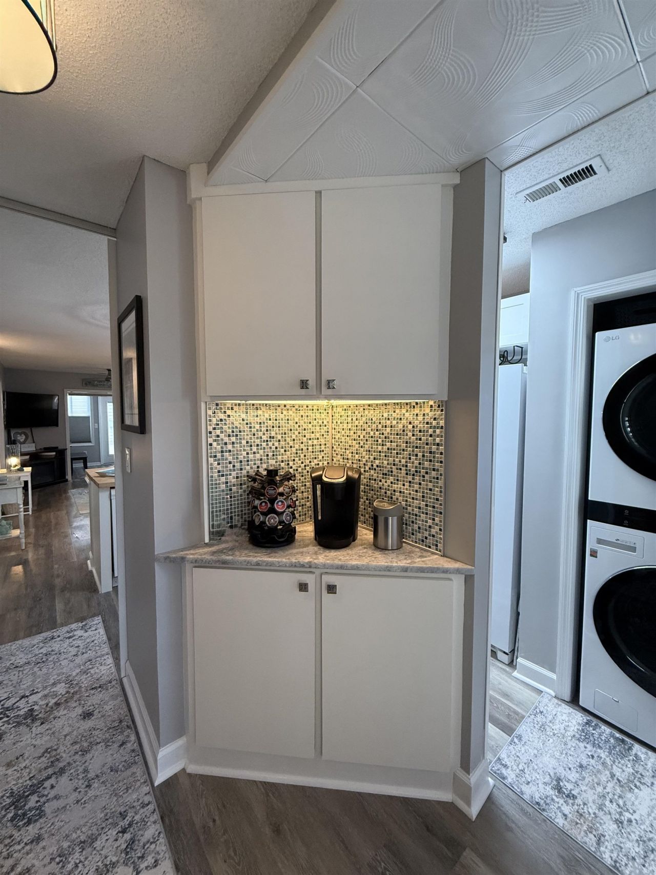 211 Landing Rd. Photo 6