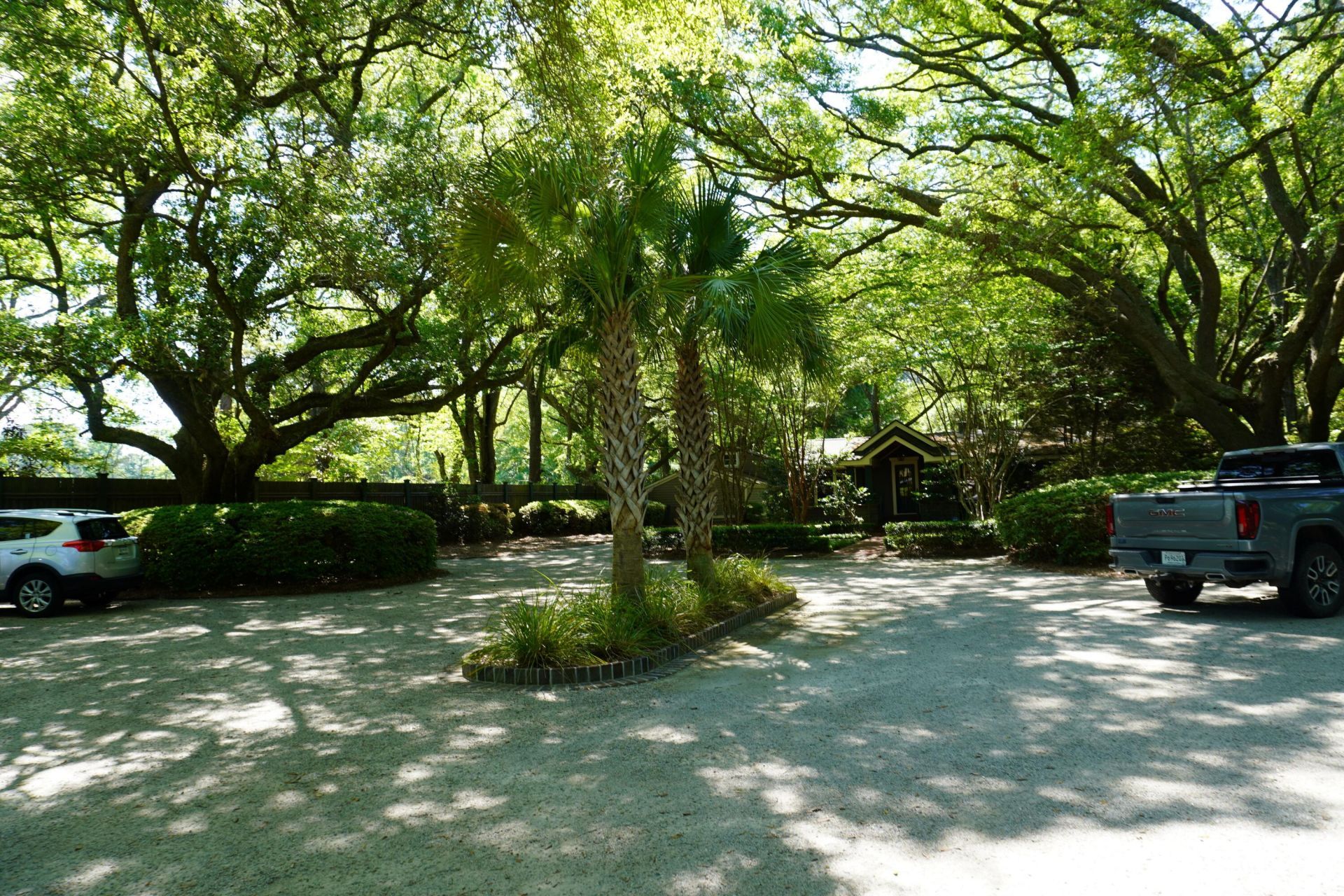3461 Maybank Highway Photo 4