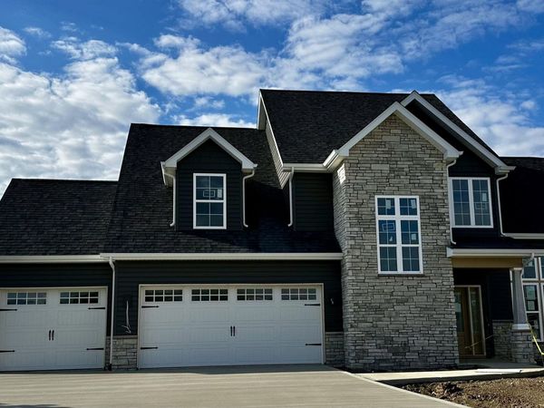 3432 Beowulf Run, Auburn, IN 46706