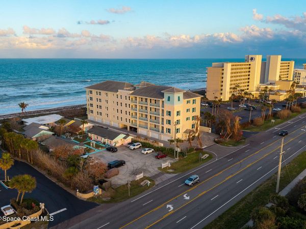 1725 N Highway A1a , Unit 304, Indialantic, FL 32903