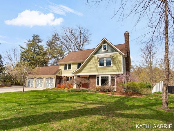 18886 Greenwood Court, Spring Lake, MI 49456