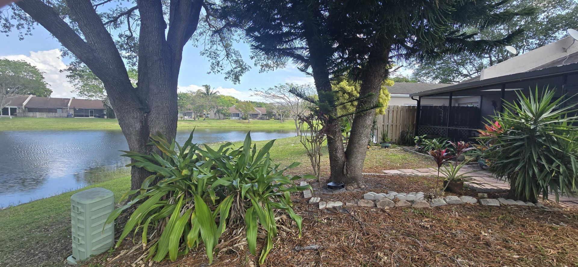 5161 NW 11th Lane, Pompano Beach, FL 33064 Photo