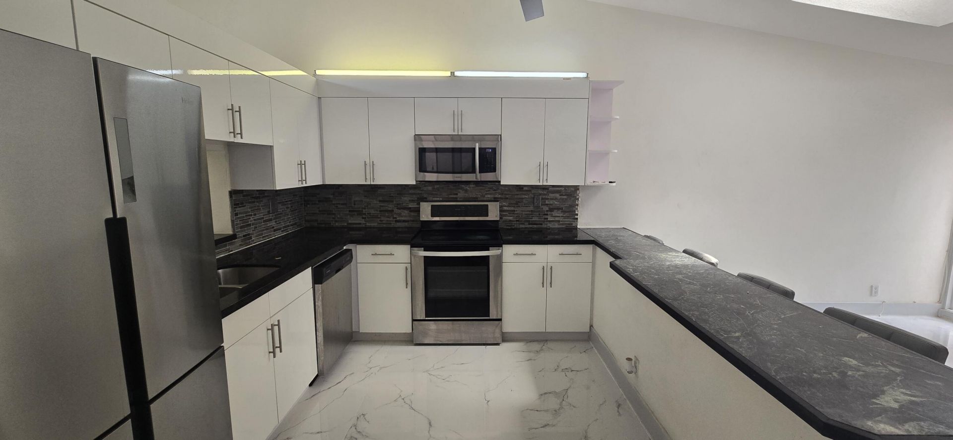 5161 NW 11th Lane, Pompano Beach, FL 33064 Photo