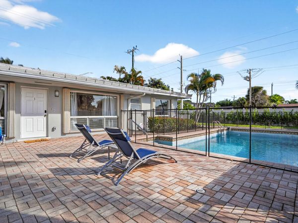 1761 NE 55th Street, Unit 1, Fort Lauderdale, FL 33334