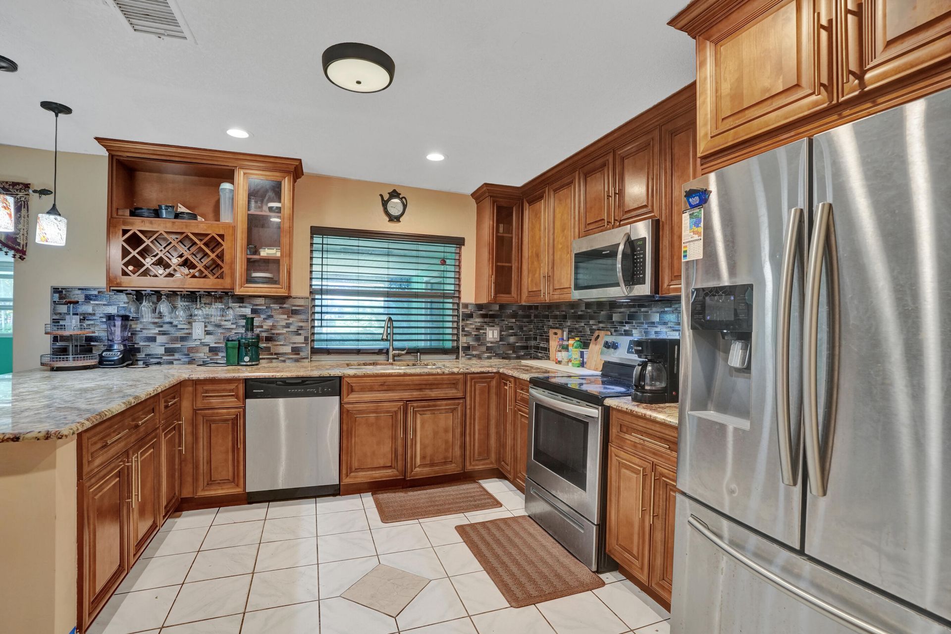 6540 SW 7th Street, Margate, FL 33068 Photo