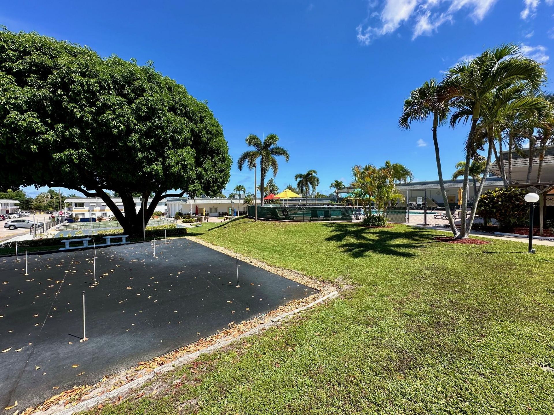 2880 Lake Osborne Drive, Unit 210, Lake Worth Beach, FL 33461 Photo