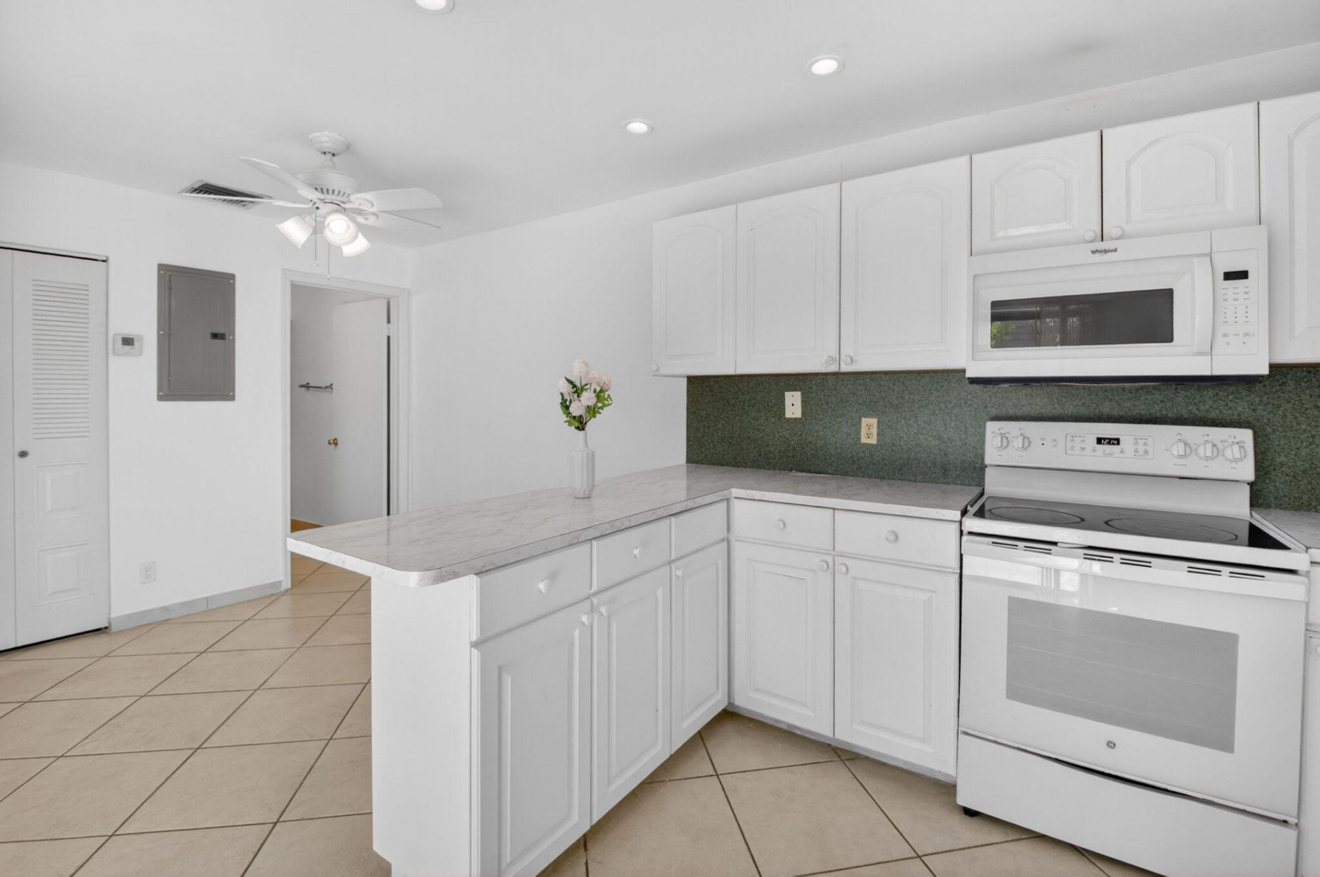 7582 Courtyard Run E, Unit 7582, Boca Raton, FL 33433 Photo