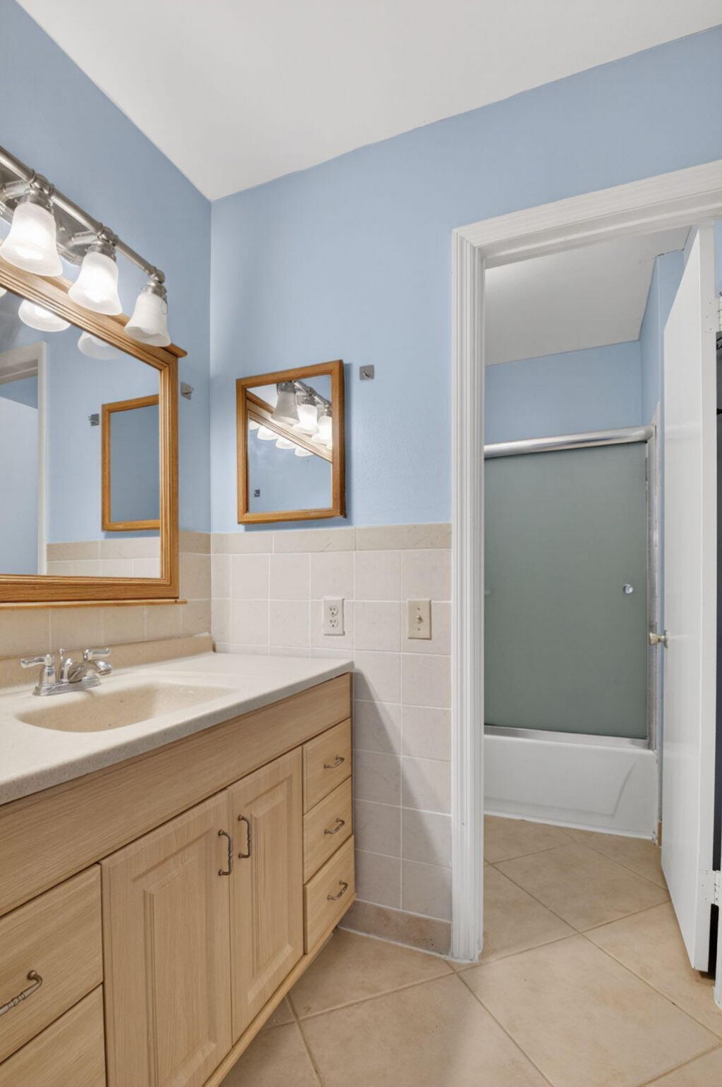 7582 Courtyard Run E, Unit 7582, Boca Raton, FL 33433 Photo